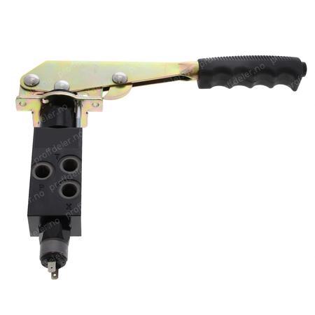 BOBCAT - Brems regulator,distributor