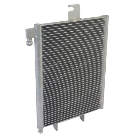 BOBCAT - Kondensator a/c